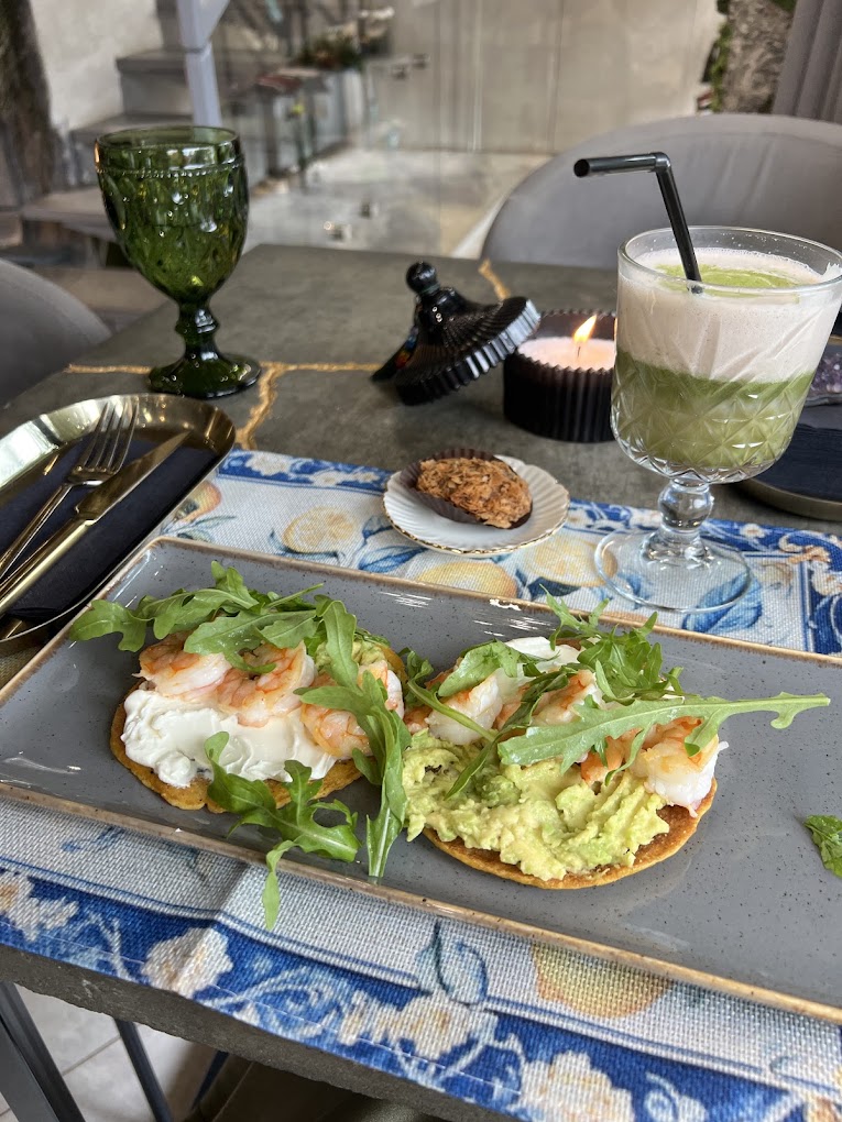 AATMA Café